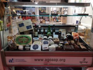 A Asociación ampara a artesanía alimentaria e os produtos da terra na útlima feira
